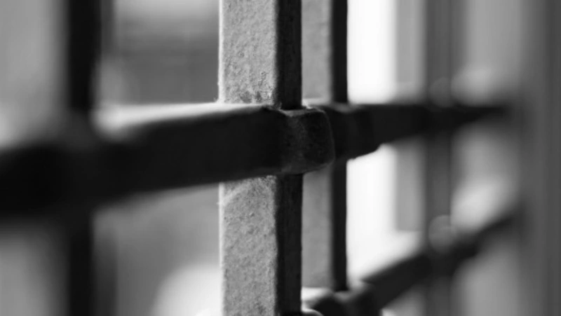 Суд отправил в СИЗО участника смертельной драки у ночного клуба в Южно-Сахалинске