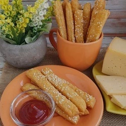 Хрустящие сырные палочки