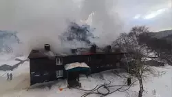 Пожарные потушили восьмиквартирный дом в Александровск-Сахалинском районе