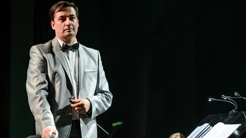 «Быть равнодушным нельзя»: сахалинский композитор Александр Лопатин о первом авторском концерте