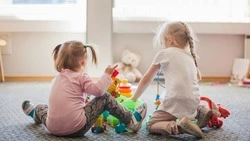 Жители Красногорска встали на защиту воспитателя после сообщений об издевательстве