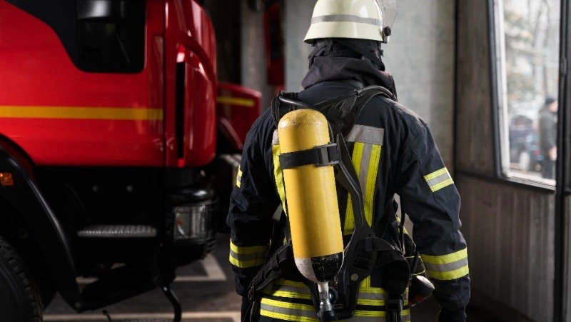 Жилой дом вспыхнул на площади более 80 кв. м в Смирных 3 апреля