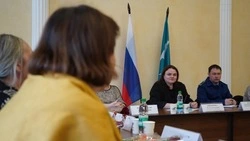 В Корсакове состоялась встреча с семьями участников СВО в преддверии 8 Марта