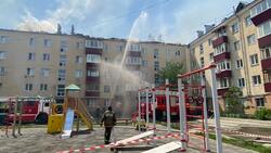 Стало известно число эвакуированных из пожара в Южно-Сахалинске