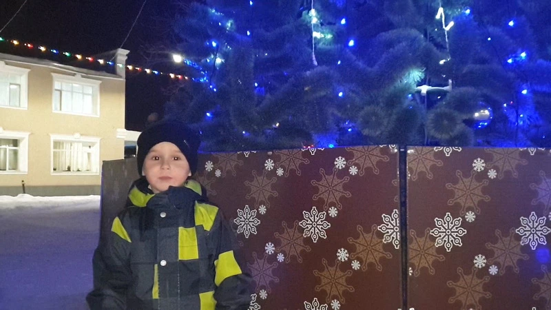 Письмо Деду Морозу: будущему спортсмену Амирджону нужны боксерская груша и турник