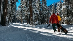 Бесплатные занятия по горным лыжам и сноуборду проведут в Южно-Сахалинске 22 января