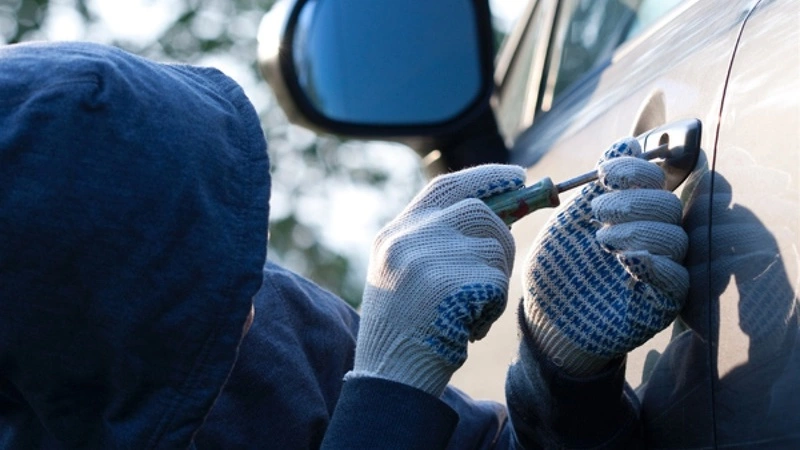 Серийного угонщика из Сахалинской области снова осудили за пьяные покатушки на чужом авто