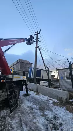 На Южных Курилах продолжают восстанавливать электроснабжение после сильного циклона