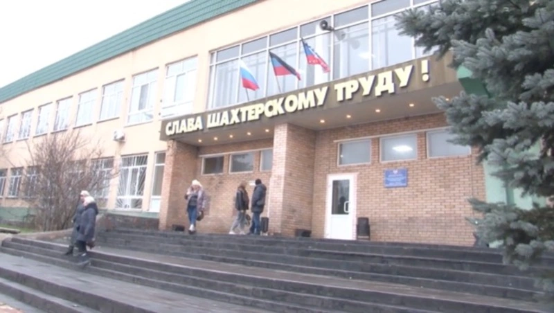 Женщины с Сахалина проверили прачечную для стирки солдатской формы в зоне СВО