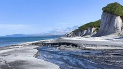 Travel-фотограф снял завораживающие виды на острове Белых скал на Итурупе