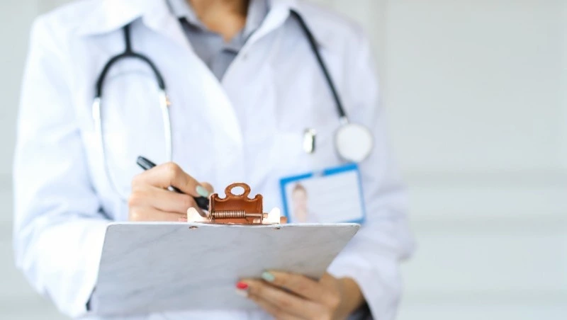 «Проводники здоровья» помогли жителю Сахалина получить талоны к врачам 