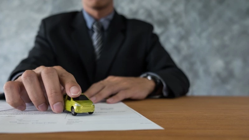 Житель Поронайского района отдал свой автомобиль вместо долга в 2 млн рублей по судебному решению