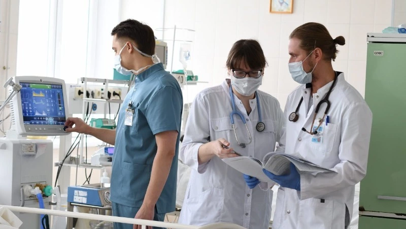 Врачи вытащили с того света многодетную мать из Кемерова