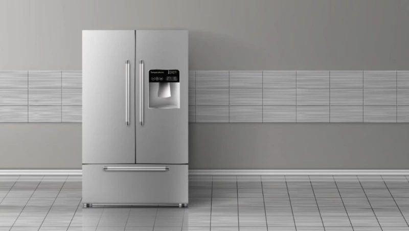 Мужчина продал холодильник из съемной квартиры в Южно-Сахалинске