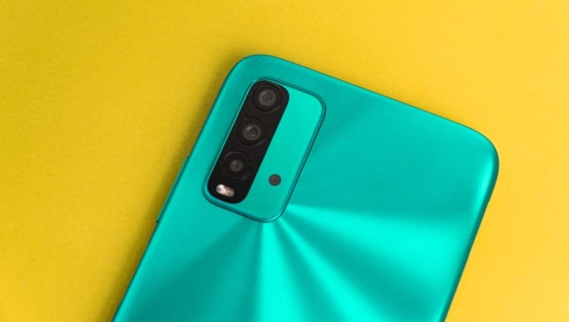 Сахалинка украла телефон из квартиры знакомой, пока та лежала в больнице