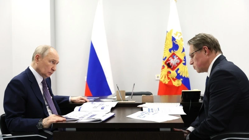 Путин: необходимо увеличить охваты проходящих репродуктивную диспансеризацию россиян