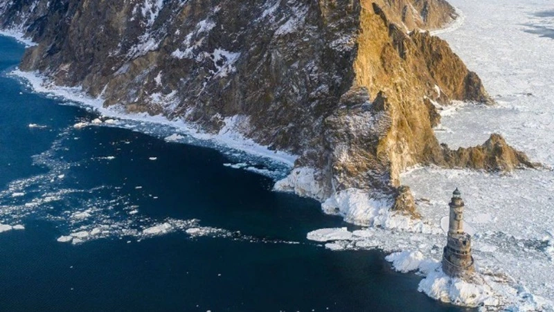 Пляжи и океан: тревел-эксперты назвали главные ассоциации с Сахалином