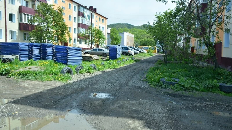 В Углегорске на Свободной улице сделают самые комфортные дворы в городе