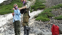 Камчатские вулканологи исследовали гидротермы на Кунашире