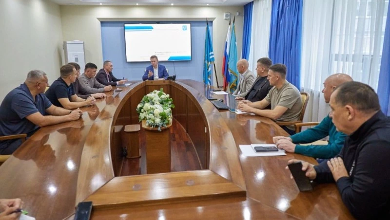 Администрация Южно-Сахалинска напомнила подрядчикам о нормативах обслуживания улиц зимой