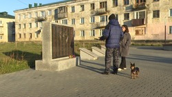 Почти две сотни новых имен ветеранов ВОВ появилось на памятной плите в Шахтерске