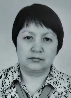 В Холмске разыскивают 74-летнюю пенсионерку с веснушками на лице 