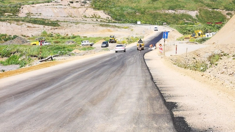 Между Томари и Неводским планируют заасфальтировать дорогу