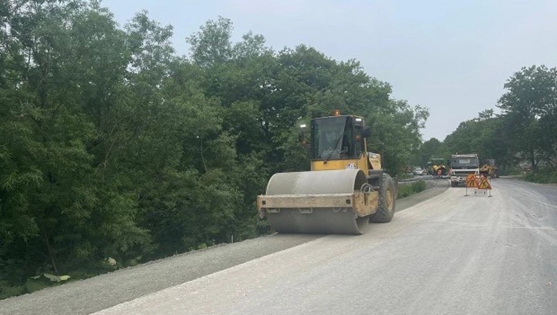  Дорога между Санаторным и Синегорском получила еще 2 км асфальтового покрытия 