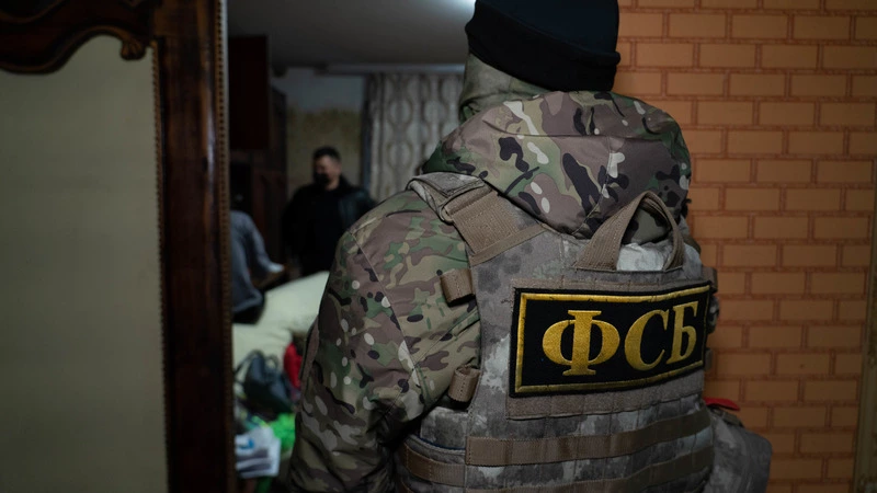 Толпа гастарбайтеров нелегально приехала на Сахалин