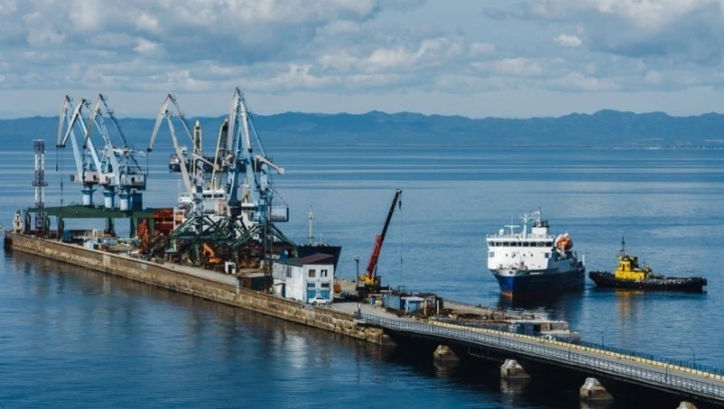 Путин обсудит финансирование реконструкции Корсаковского порта с вице-премьером Хуснуллиным