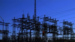 Несколько десятков домов отключат от электричества в Южно-Сахалинске 16 марта