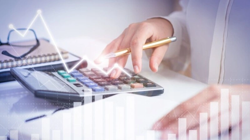 Минфин: сахалинцы накопили 1,8 млрд рублей