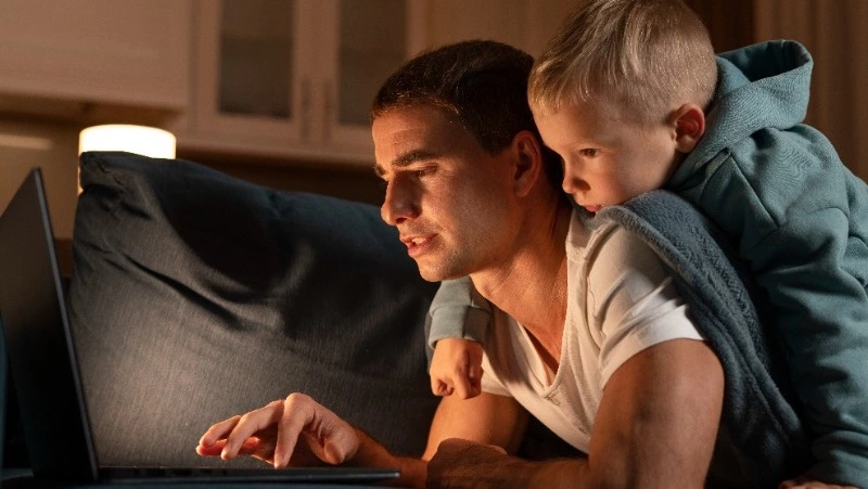 Почти половина мужчин Южно-Сахалинска согласились на «декретный» отпуск вместо жены