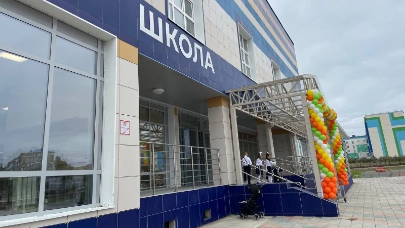 Современные школы открыли на Сахалине и Курилах