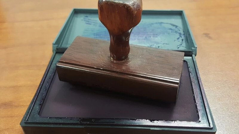 Нотариусы Сахалинской области возвращаются к работе в конторах