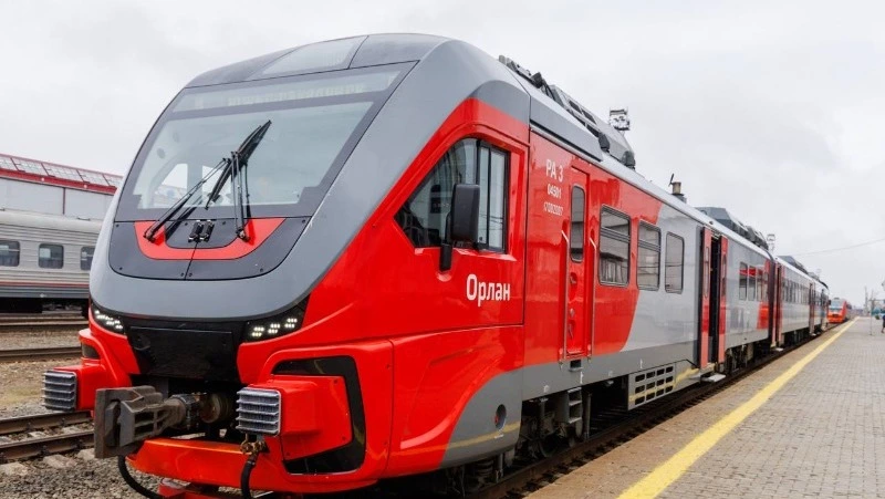 Дополнительные поезда пустят до кладбищ 29 апреля в Южно-Сахалинске