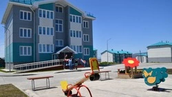 Новый дом для переселенцев из аварийного жилья сдали в Южно-Курильске