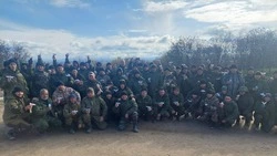 Дети из дома инвалидов передали ангелочков мобилизованным жителям Сахалина