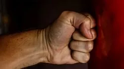 В Сахалинской областной больнице скончался избитый соседом по даче мужчина