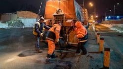 В Южно-Сахалинске стартовал ямочный ремонт дорог