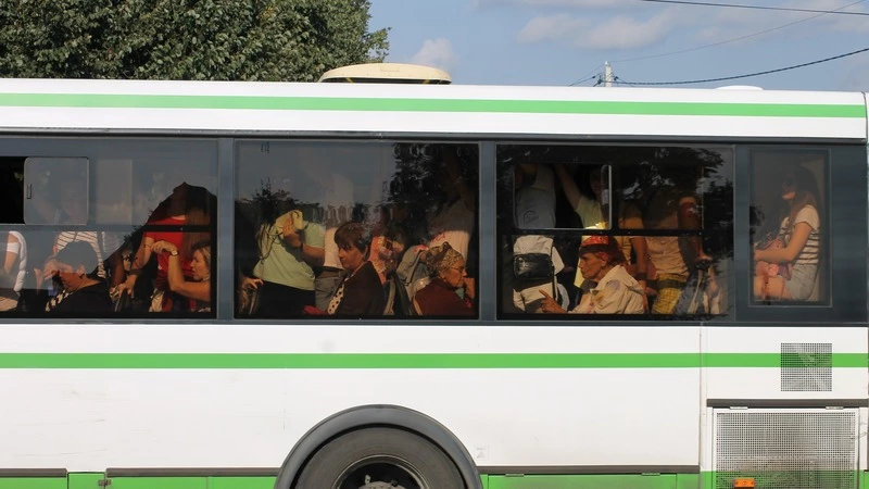 Пьяный сахалинец стащил у попутчика смартфон и продал первому встречному