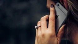 Сахалинцев просят не бросать трубку, если случайно набрали 112