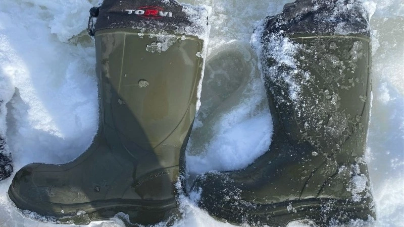 Тело утонувшего рыбака нашли в Долинском районе 