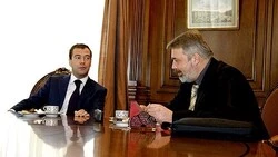 Правительство РФ поздравило главреда «Новой газеты» с присуждением ему Нобелевской премии мира