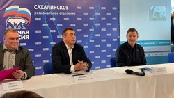 Лимаренко предложил прикреплять соцработников к семьям бойцов СВО на Сахалине
