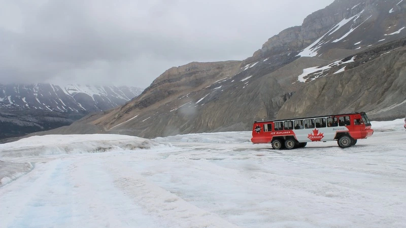 Из-за непогоды в Сахалинской области временно закрыли несколько междугородных маршрутов