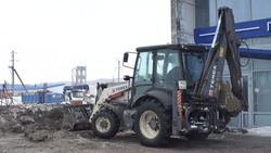 Последствия аварии на водоводе продолжают устранять в Курильске 
