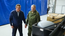 Губернатор Валерий Лимаренко передал крупную партию техники в зону СВО