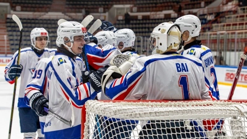 Первая выездная серия игр «Сахалинских Акул» в 2025 году закончится в Череповце