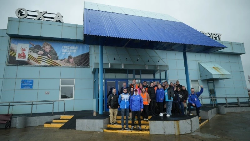 Участники форума «ОстроVа» познакомились с малой авиацией в Охе